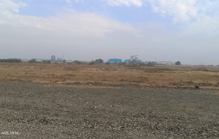 Industrial Land Agent in Sanand
