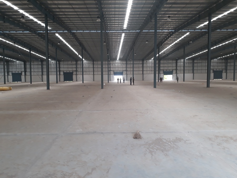 Warehouse for Rent in Pirana